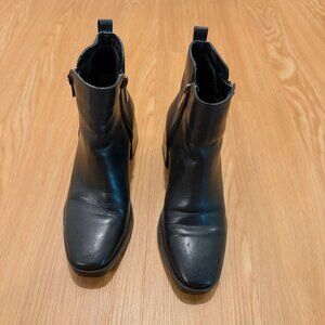 Anne Klein iflex booties
